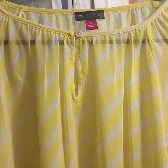 VINCE CAMUTO SHEER TOP - Picture 2 of 4